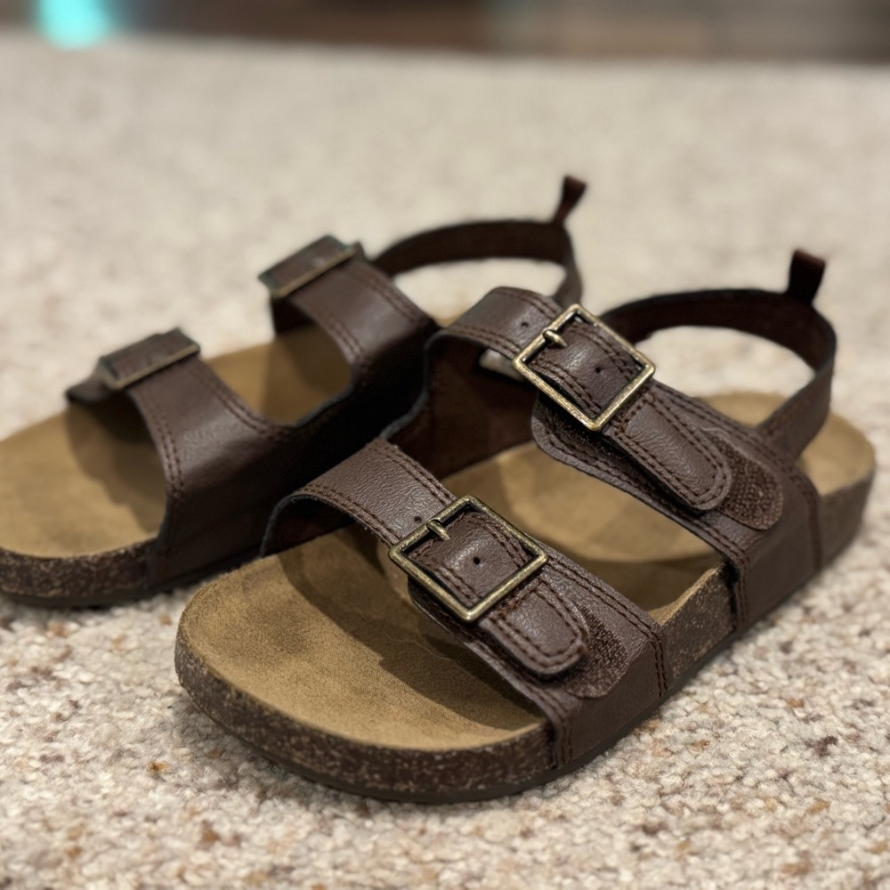 Osh Kosh Brown Leather Kids Sandals - Size Toddler 12. Never worn.
